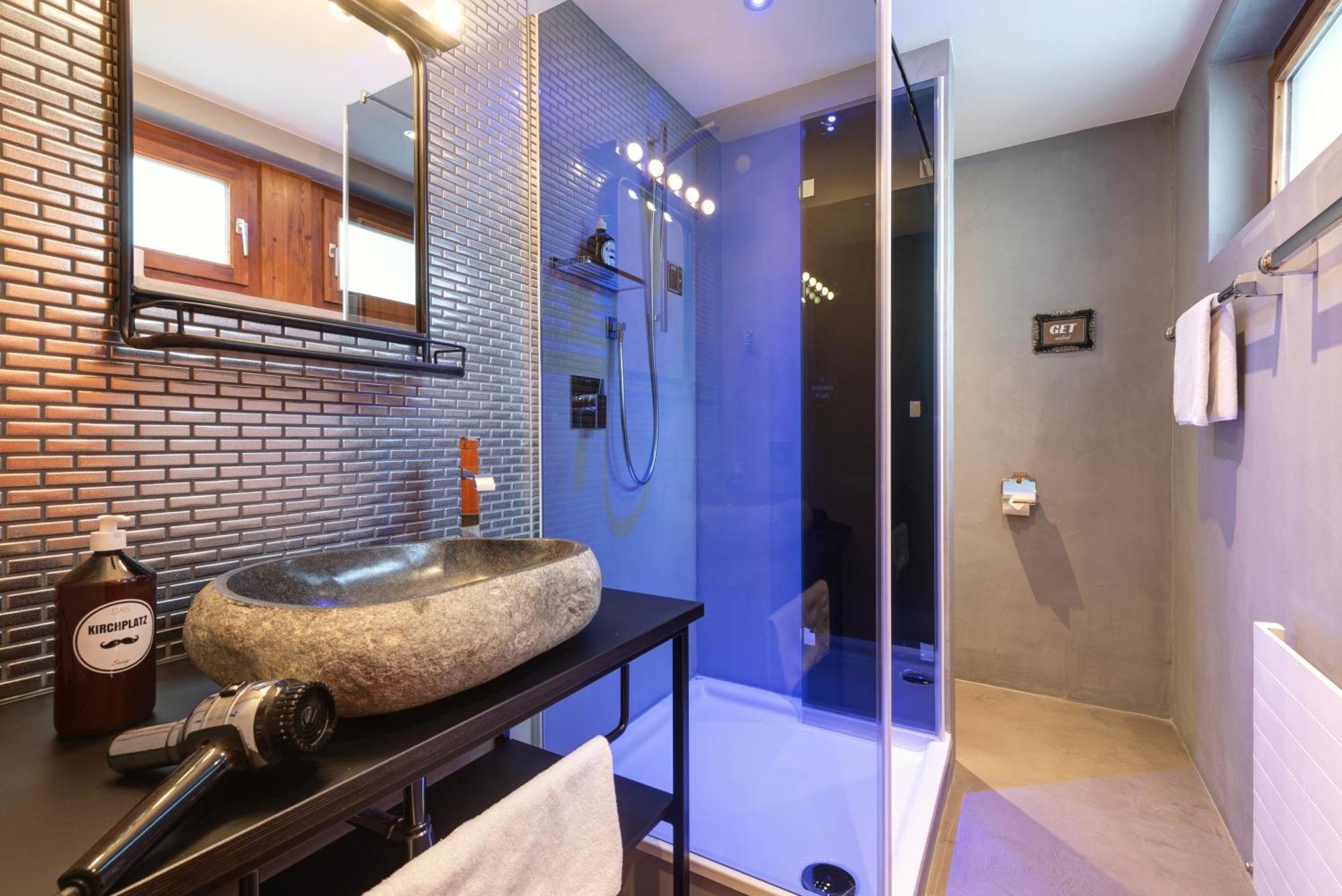 Hotel Pension Kirchplatz Sankt Anton am Arlberg Bilik gambar